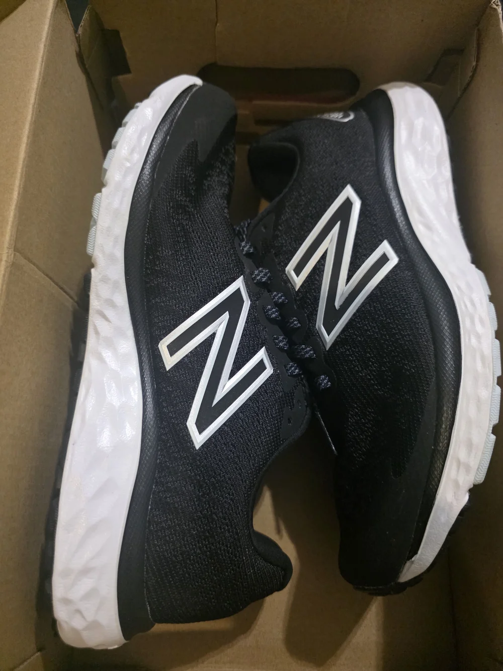 New Balance Women Black Running Shoes 680 LK7 Sneajers NEW Size 8 US